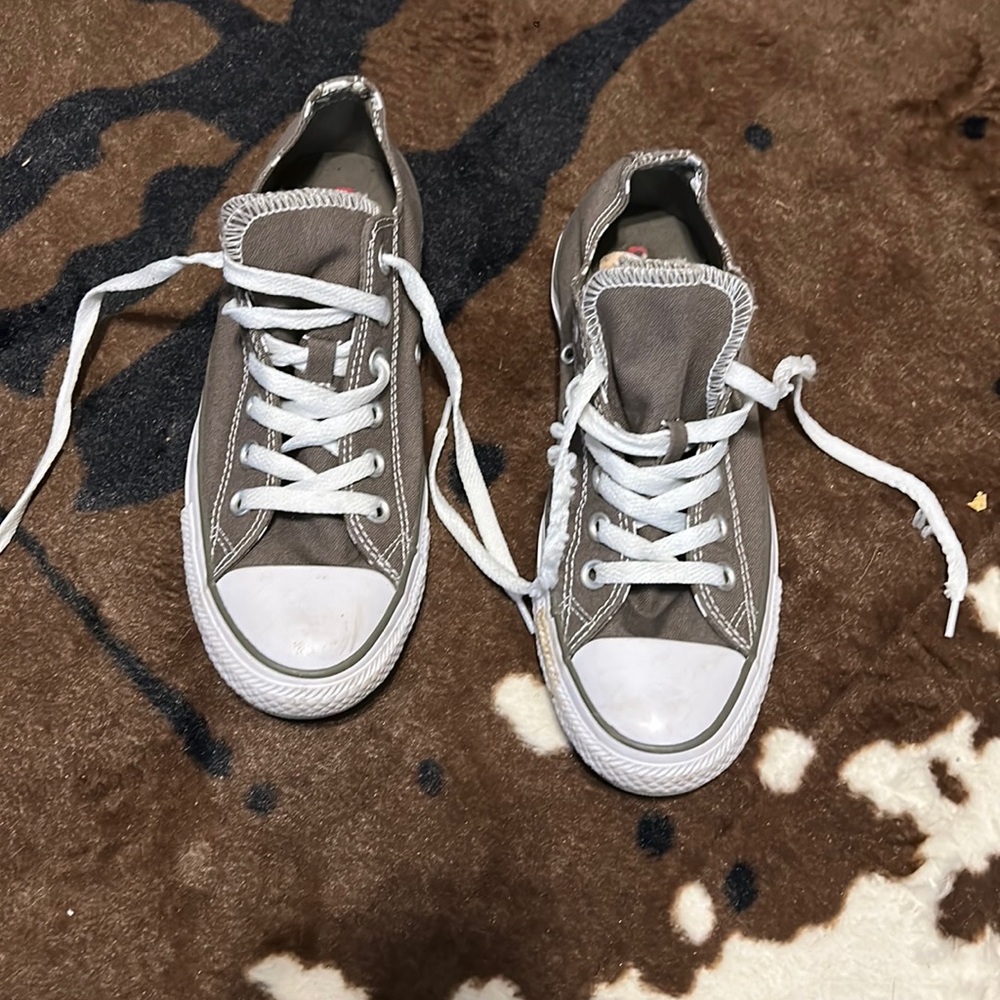 New Chuck Taylor All Star low top Size 7